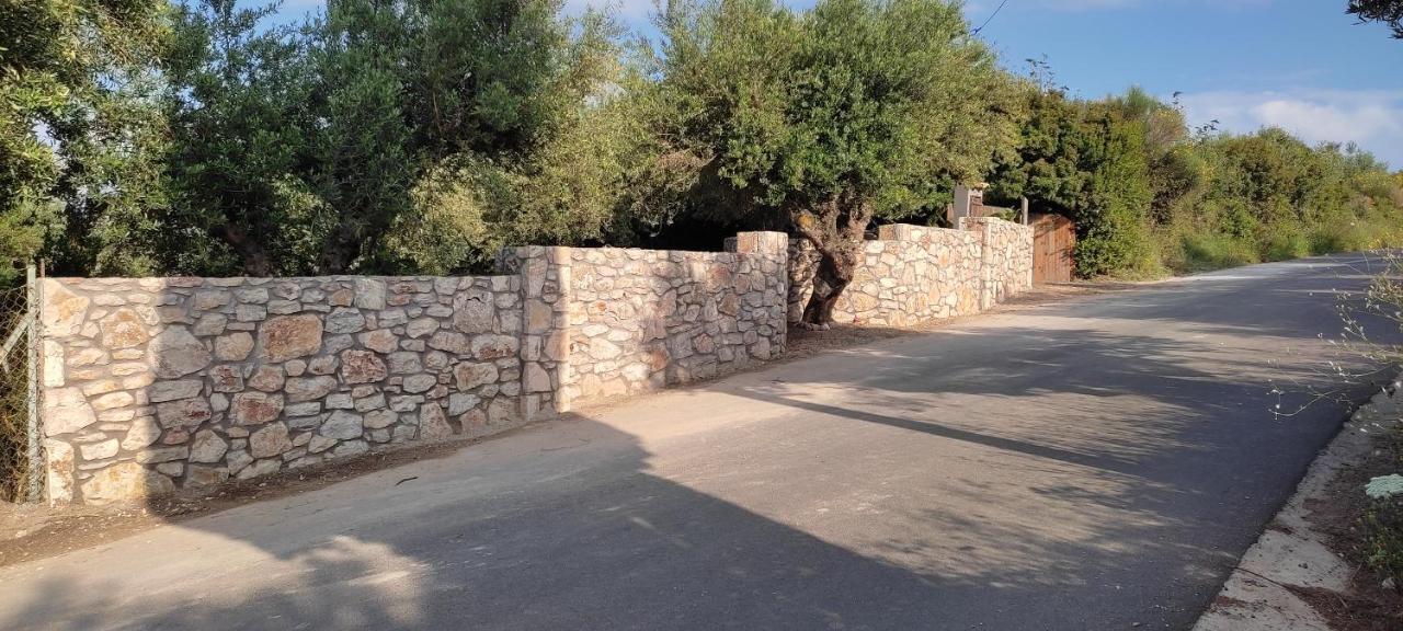 Aiolos Kalamaki  Dış mekan fotoğraf