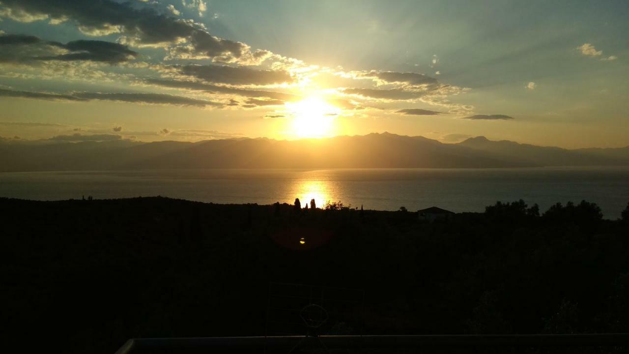Aiolos Kalamaki  Dış mekan fotoğraf